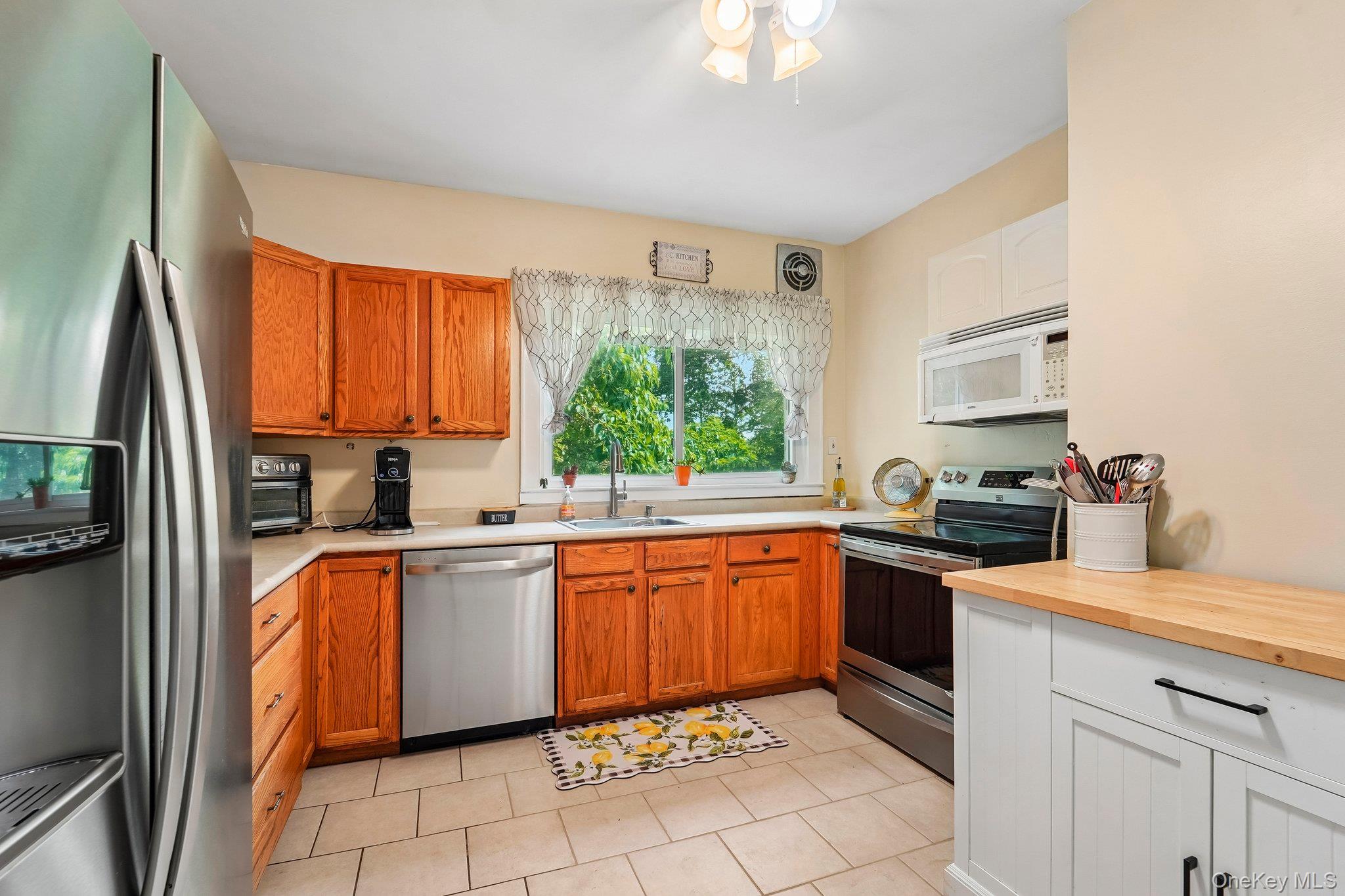 Photo 8 of this property