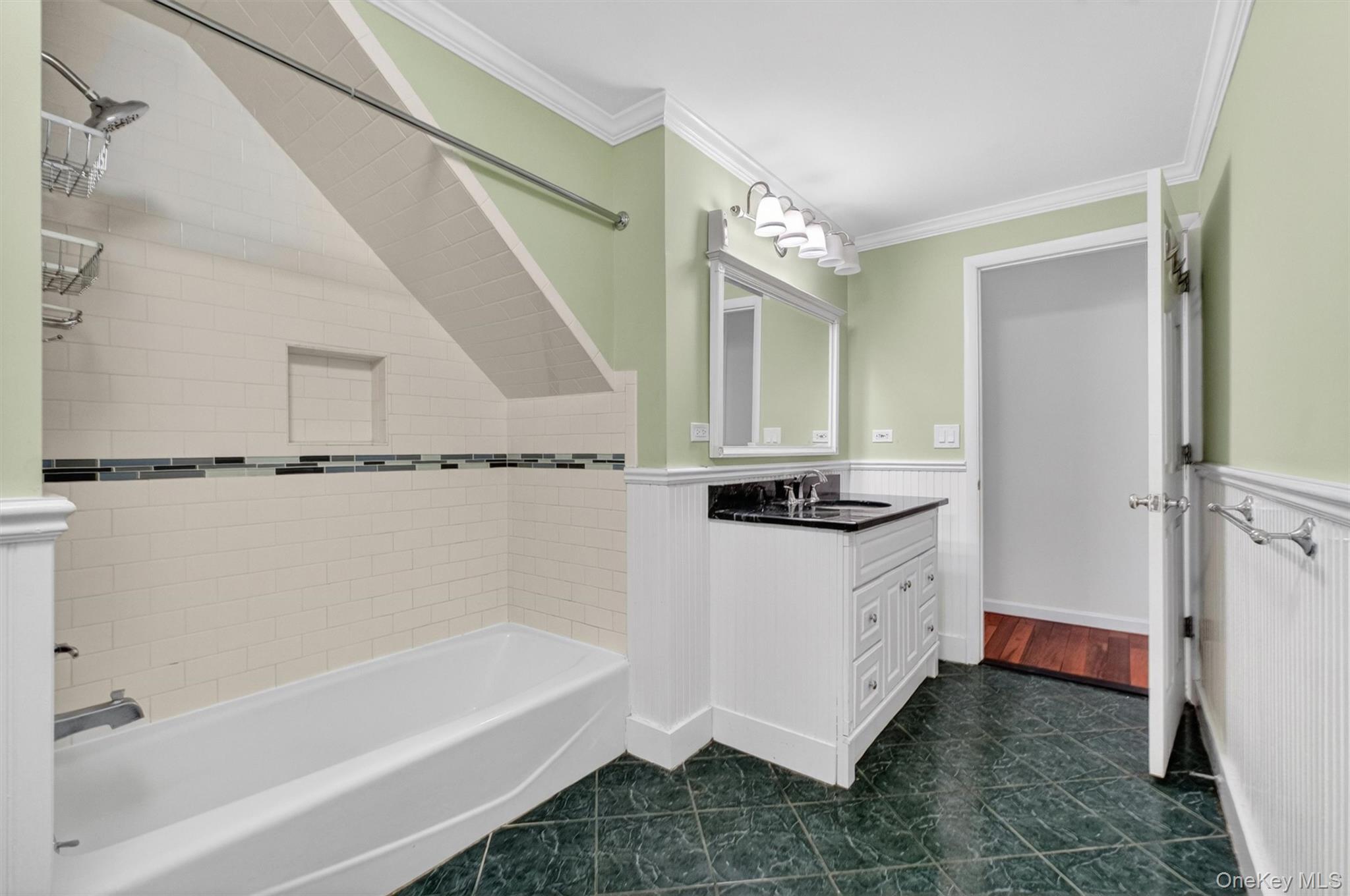 Photo 31 of this property