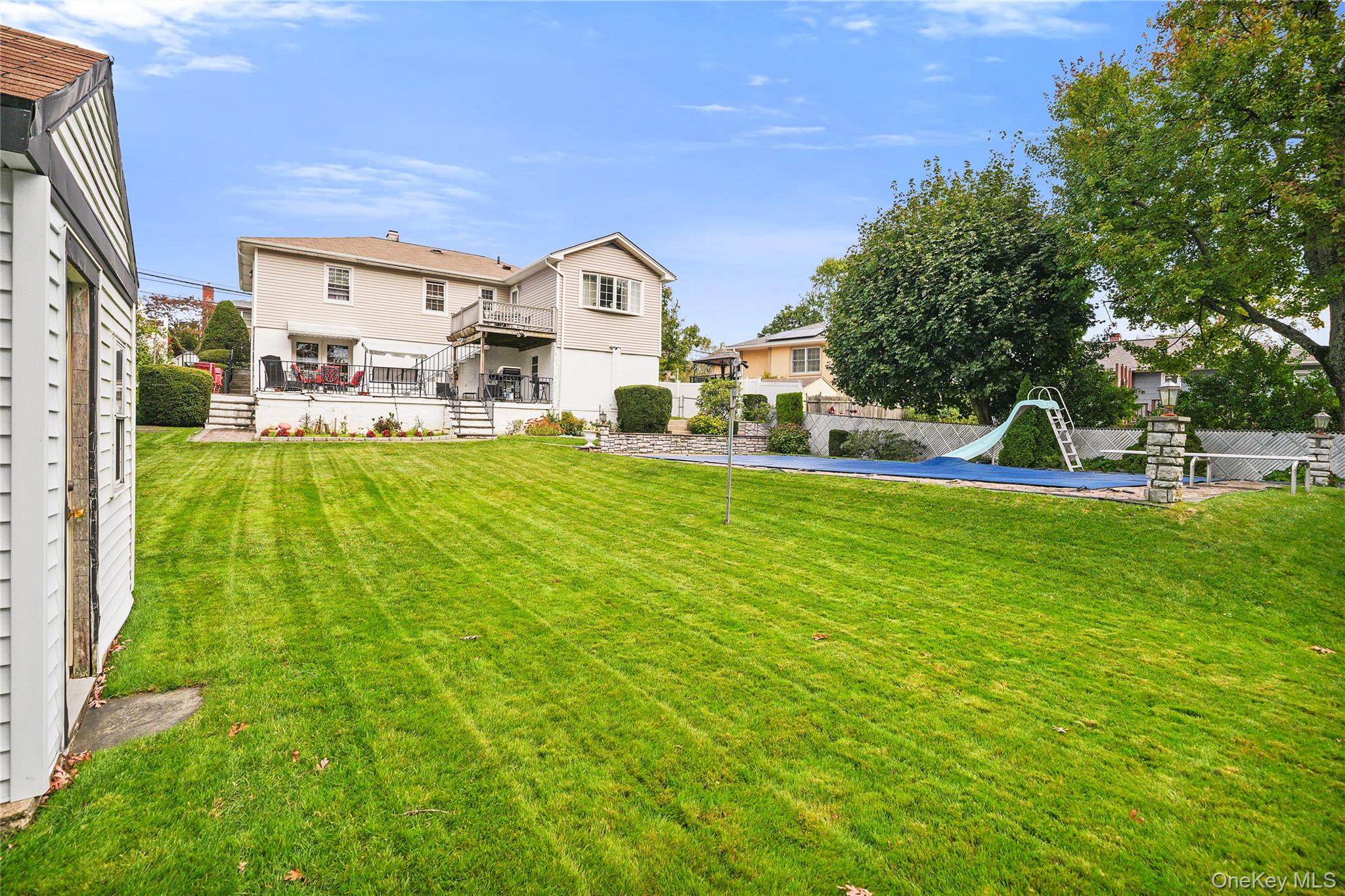 Photo 32 of this property