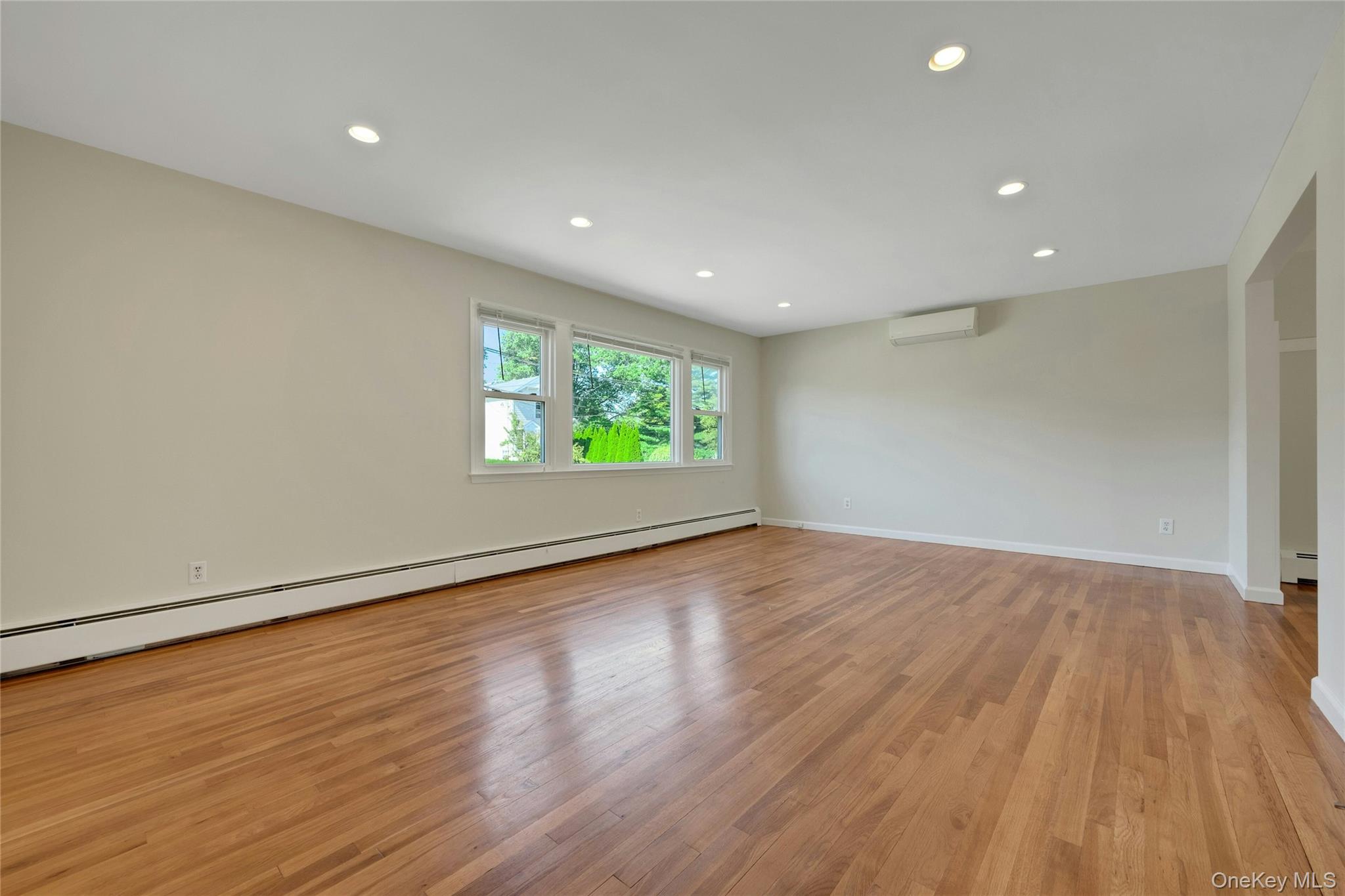Photo 4 of this property