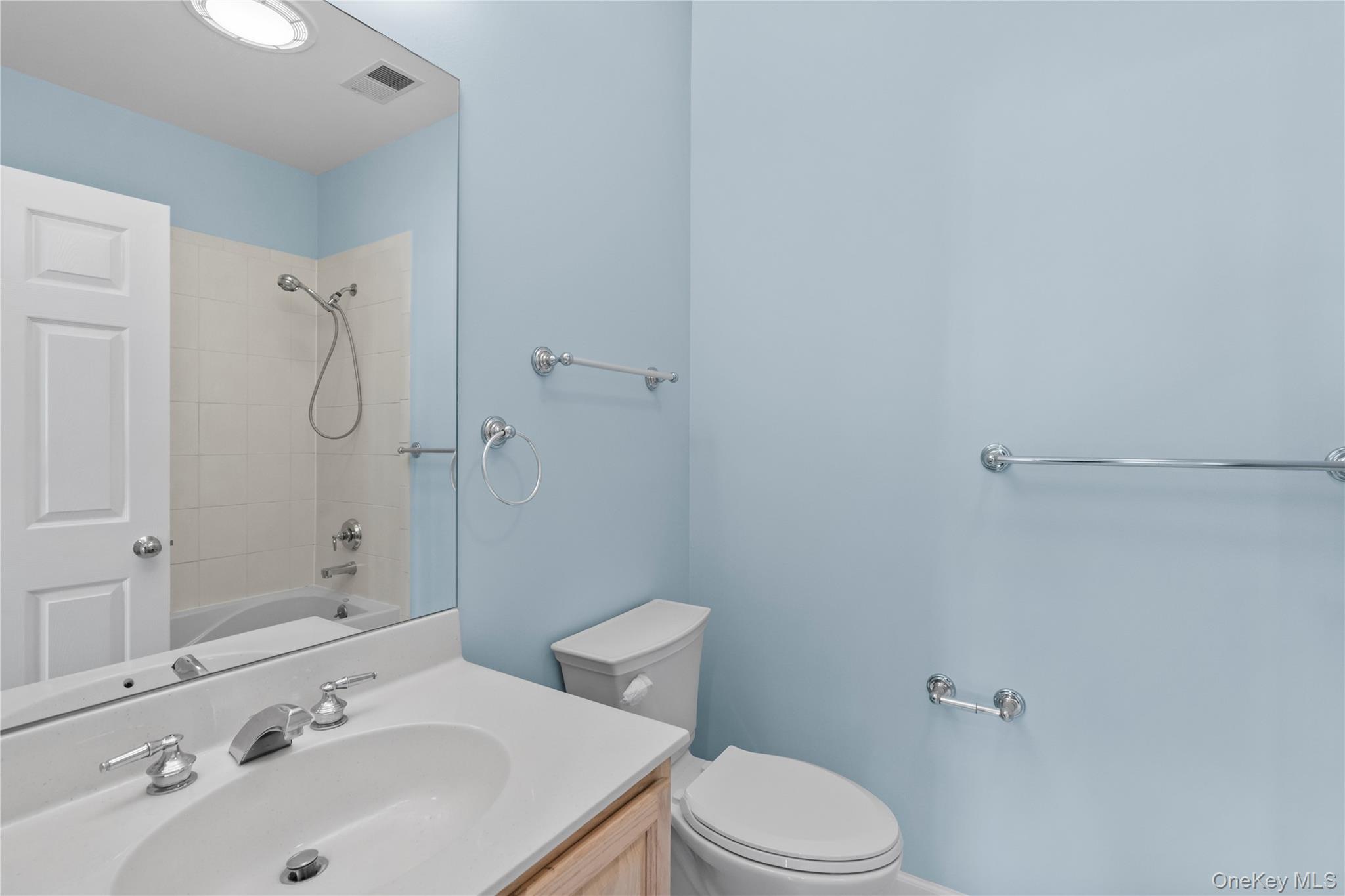 Photo 6 of this property