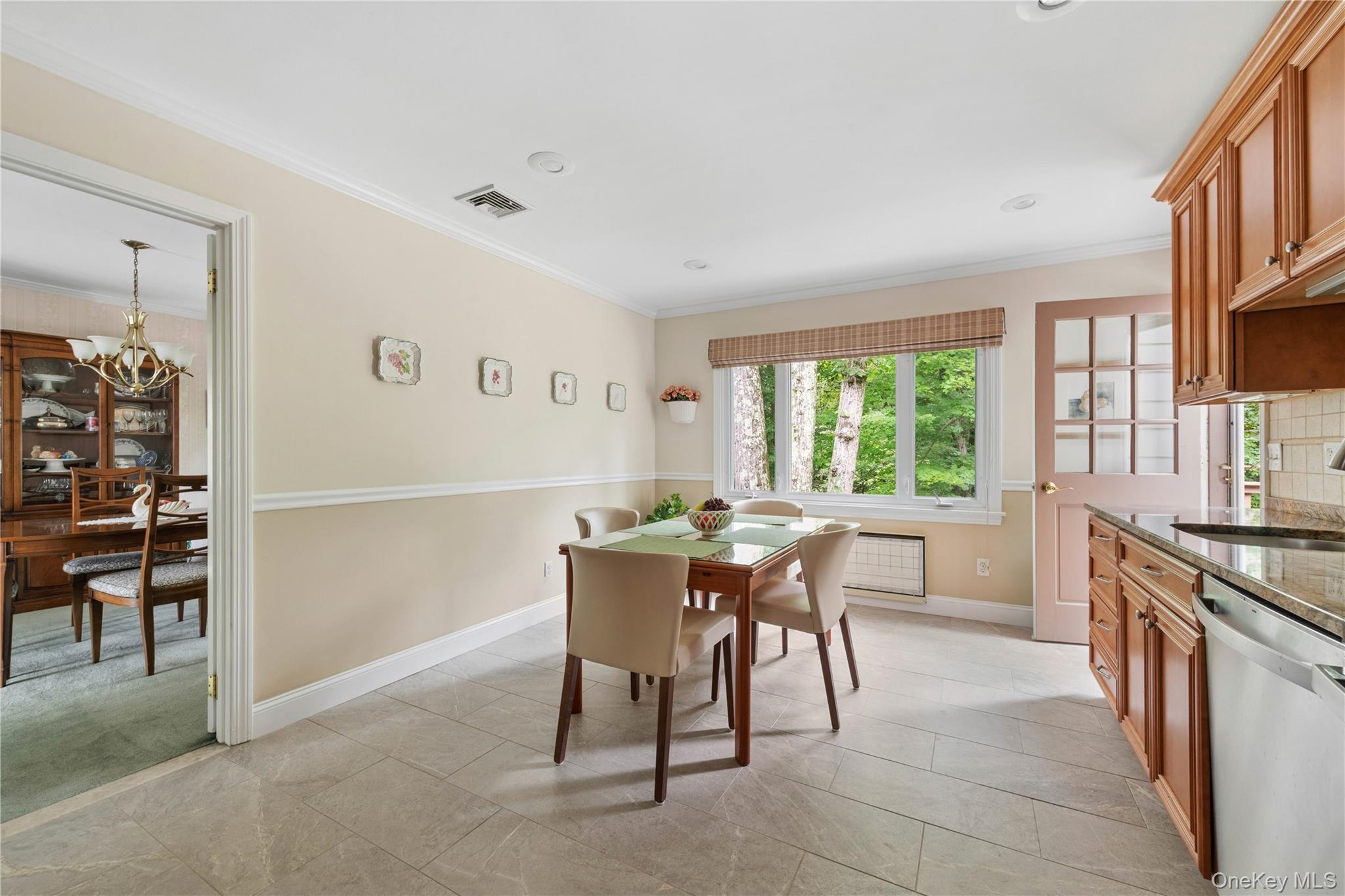 Photo 6 of this property