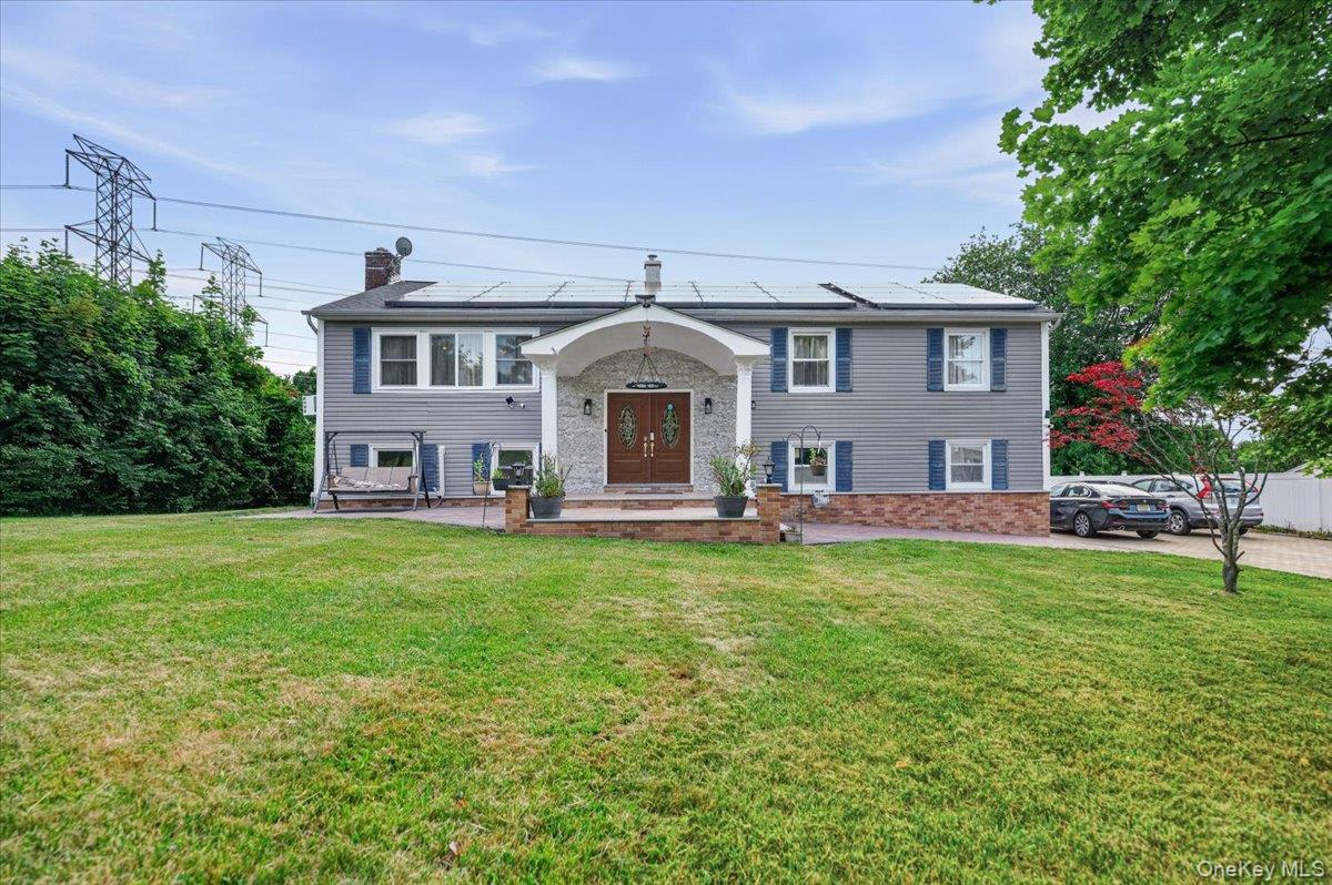 Photo 3 of this property