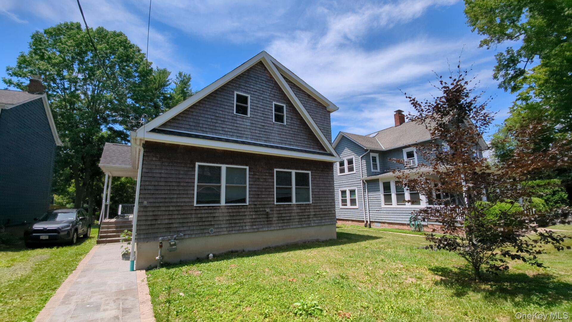 Photo 3 of this property