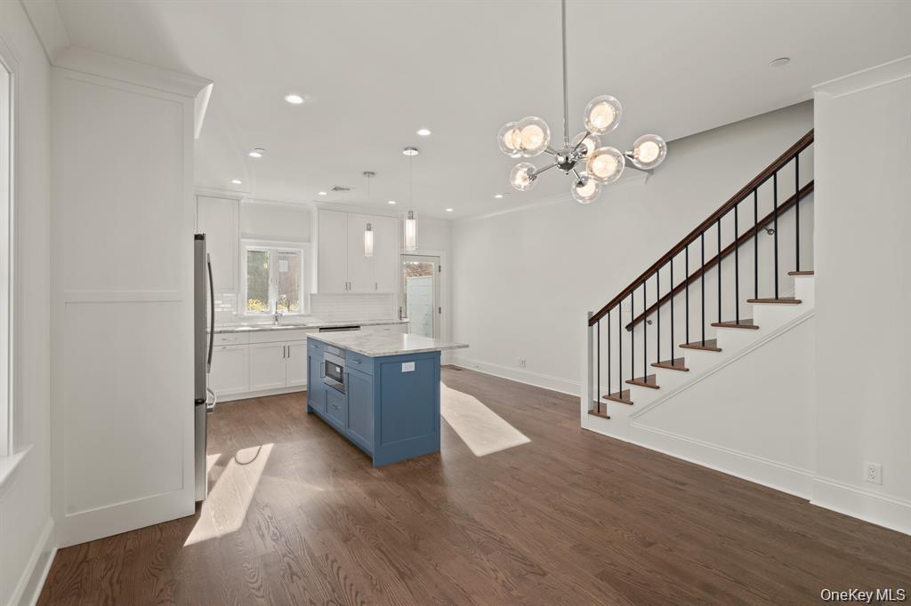Photo 6 of this property