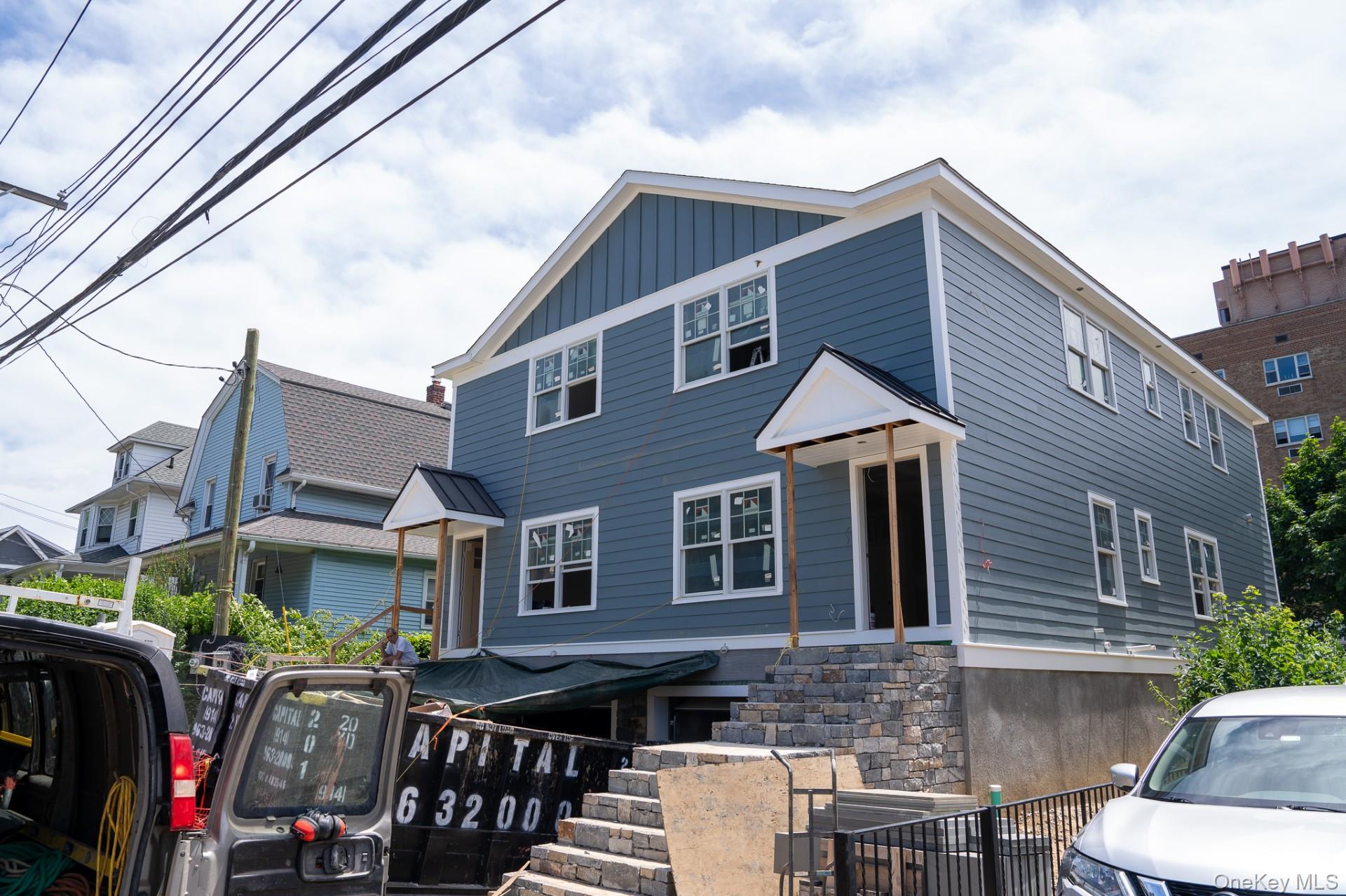 Be the first to live in this brand new, 3 bedroom duplex in Harrison w...