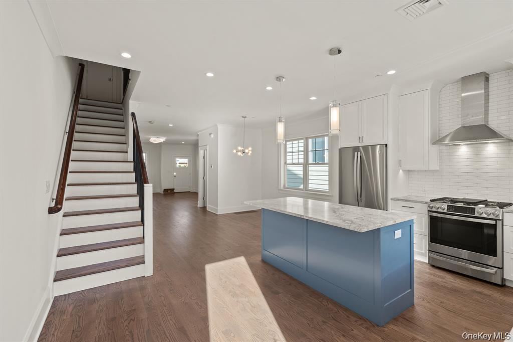 Photo 8 of this property