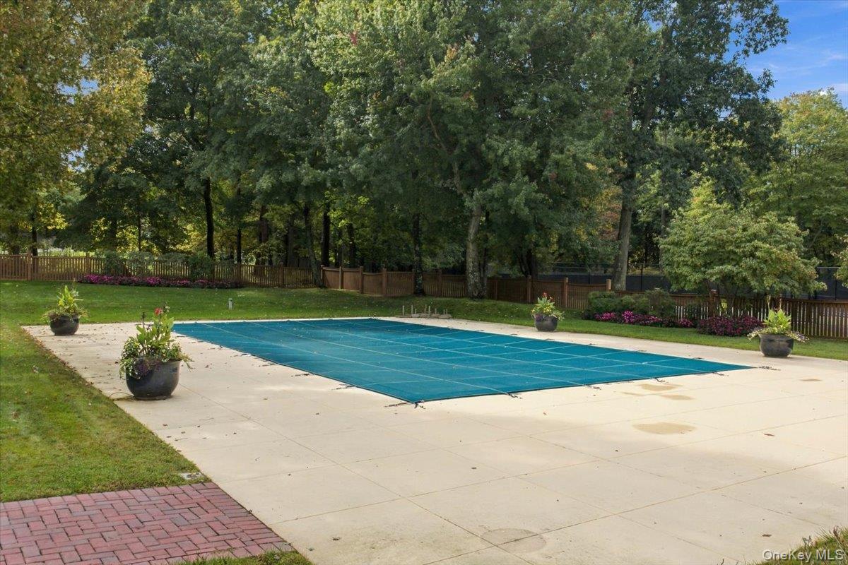 Photo 32 of this property
