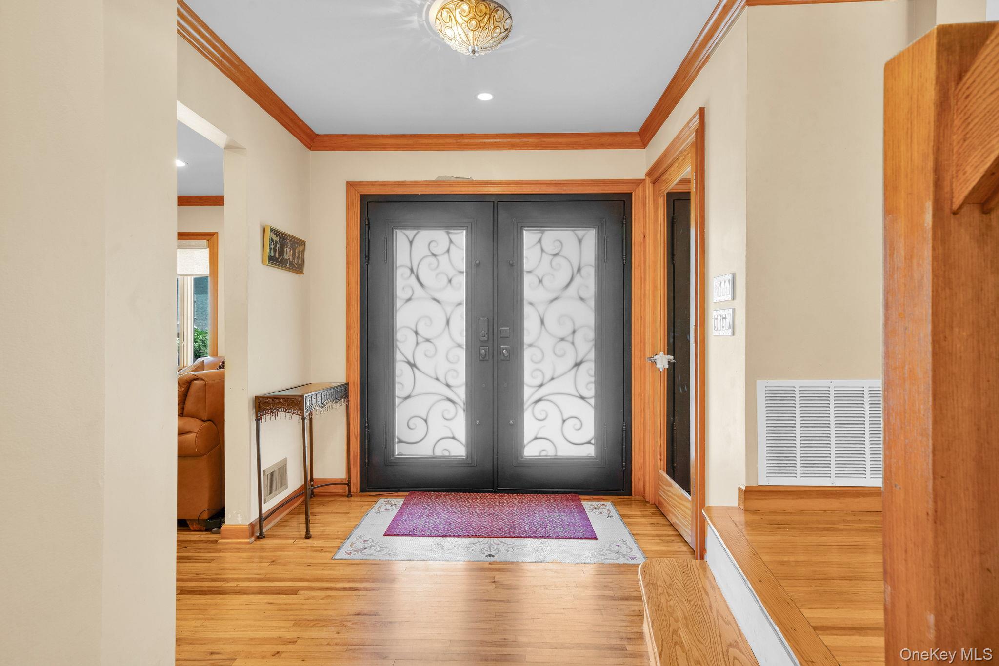 Photo 4 of this property