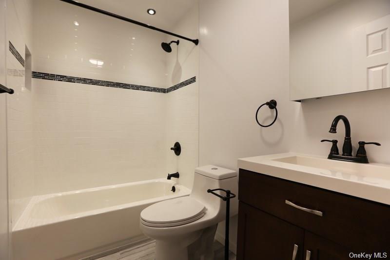 Photo 9 of this property