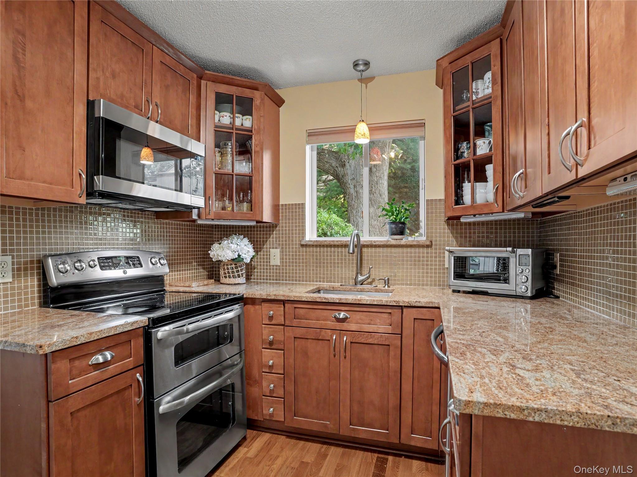 Photo 5 of this property