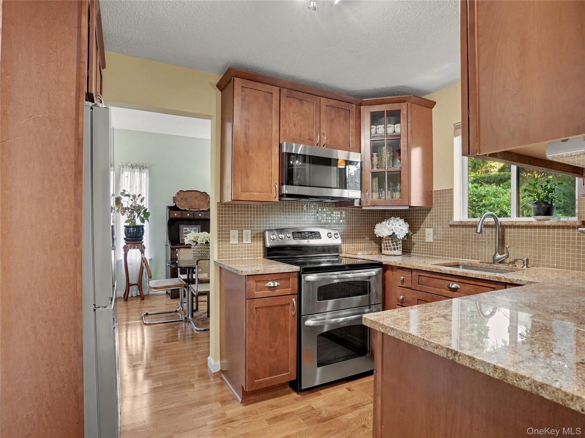 Photo 4 of this property