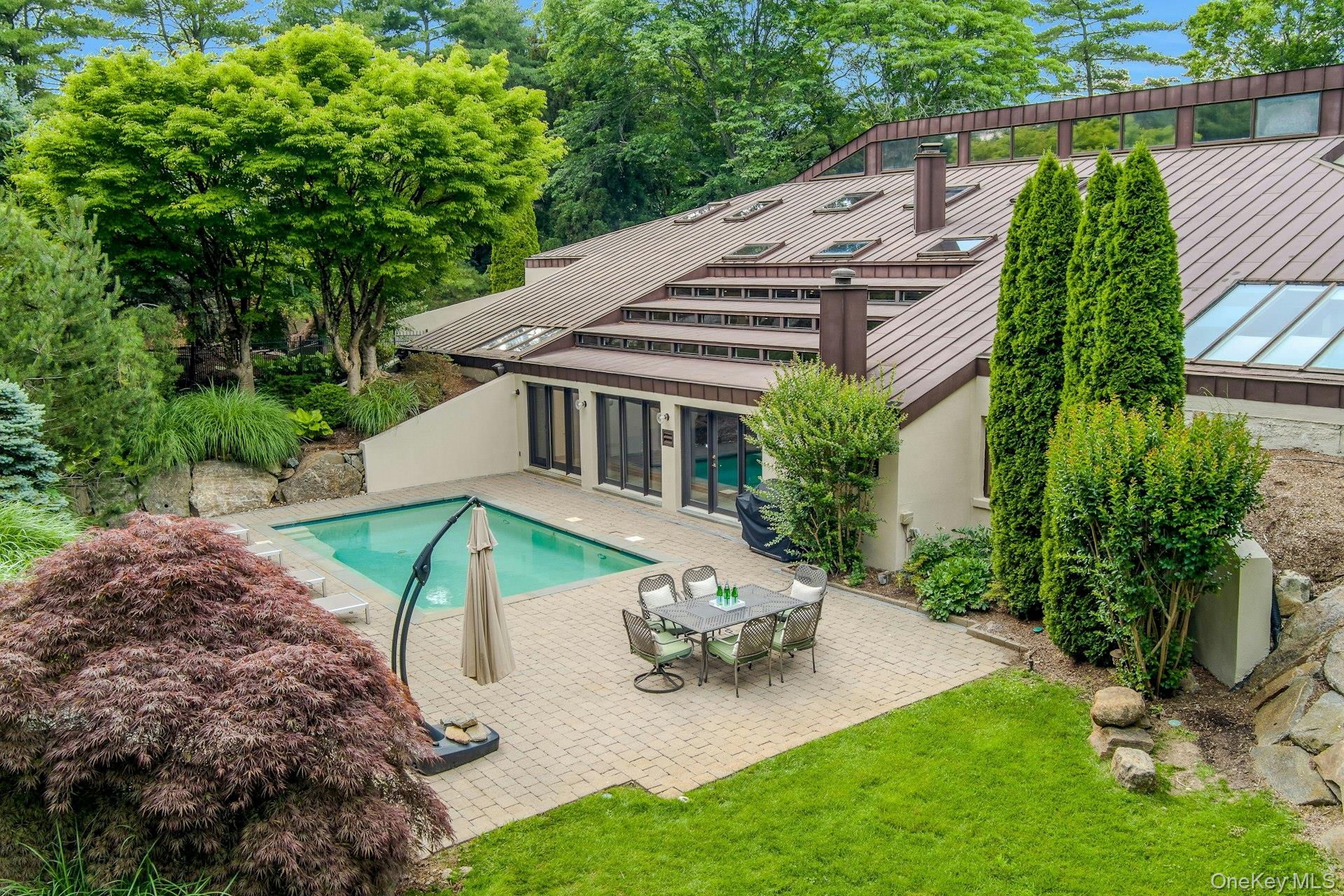 Photo 7 of this property