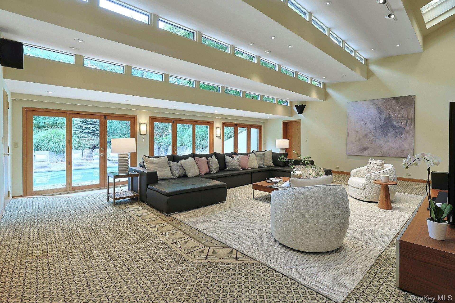 Photo 6 of this property