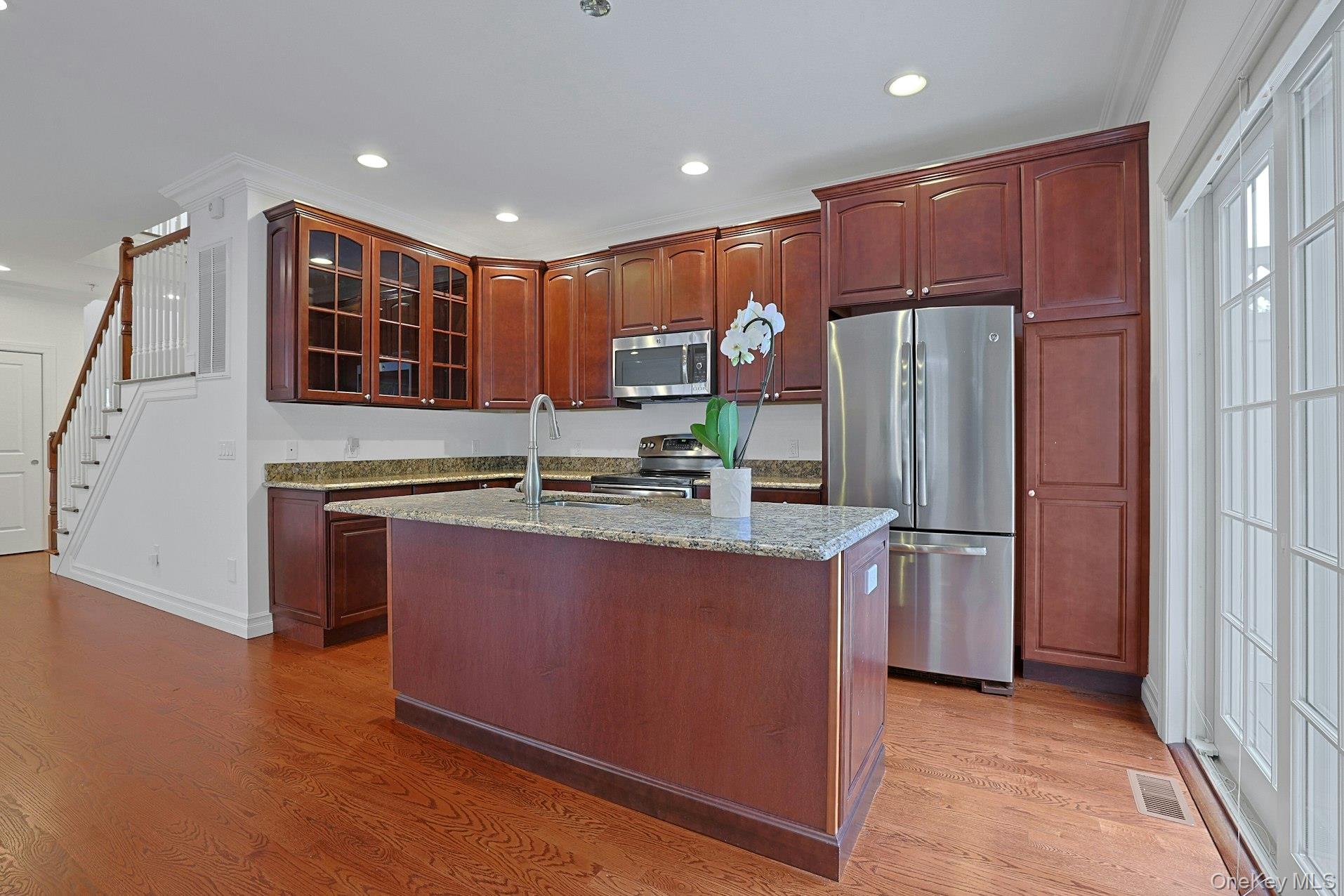 Photo 10 of this property