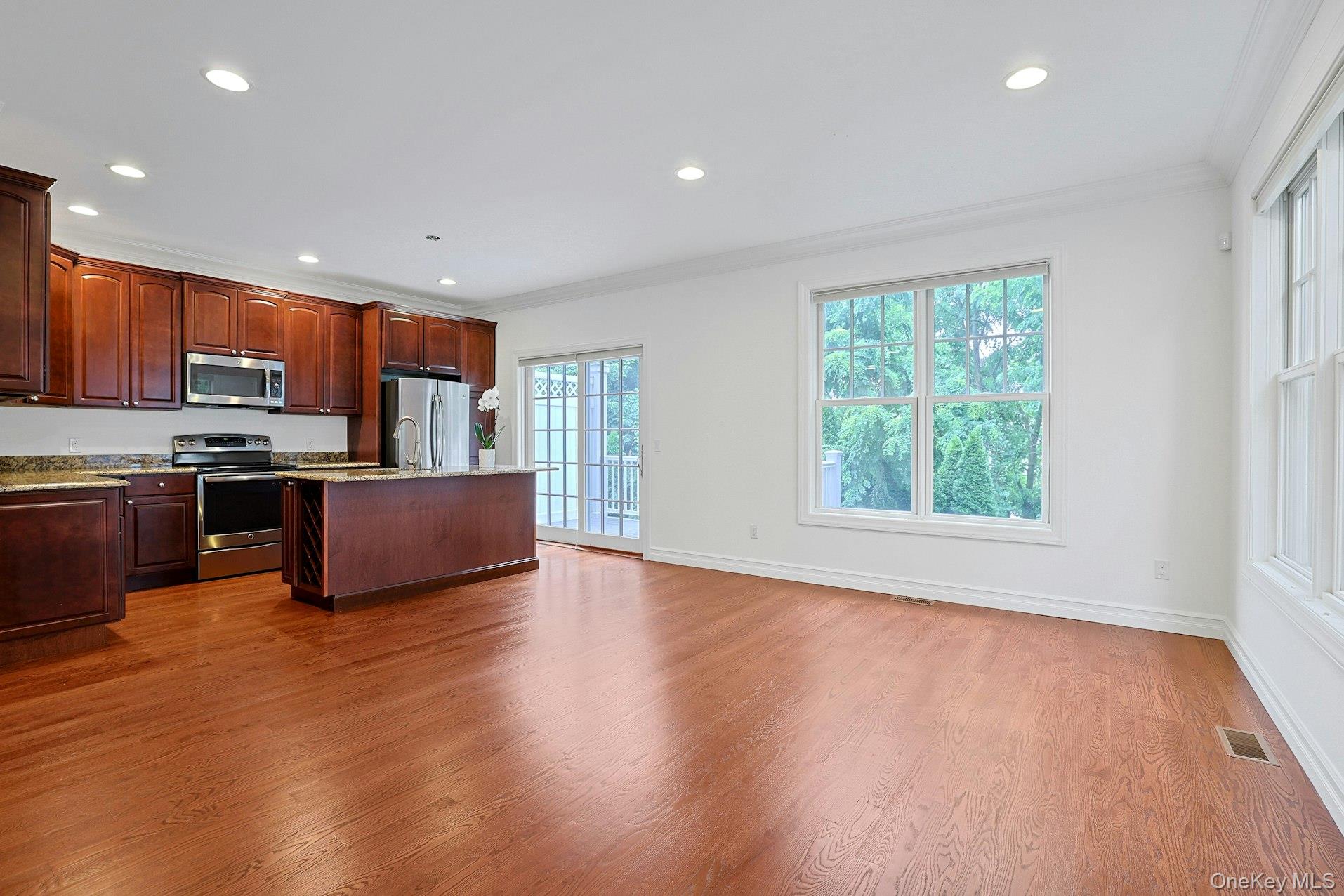 Photo 8 of this property