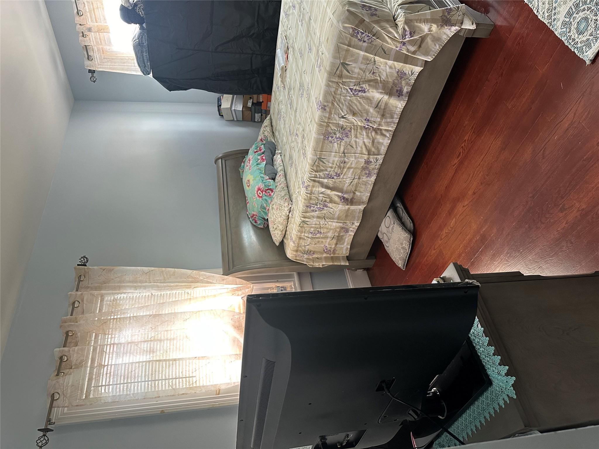 Photo 4 of this property