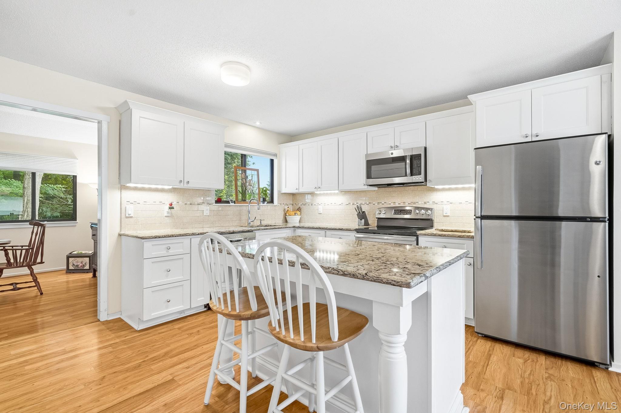 Photo 4 of this property