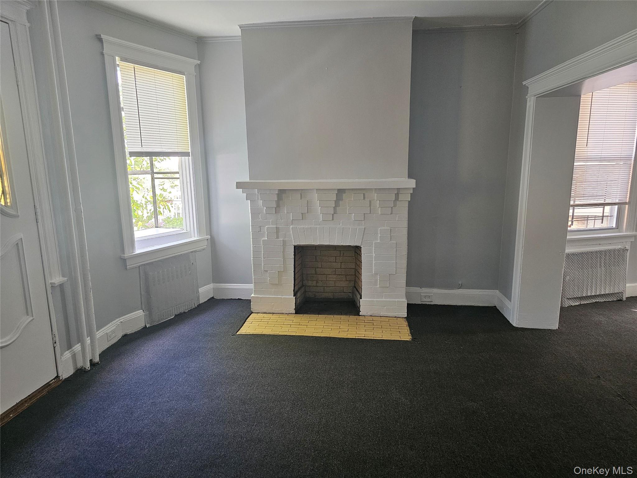 Welcome to this lovely 1st floor apartment. This freshly painted, sunn...