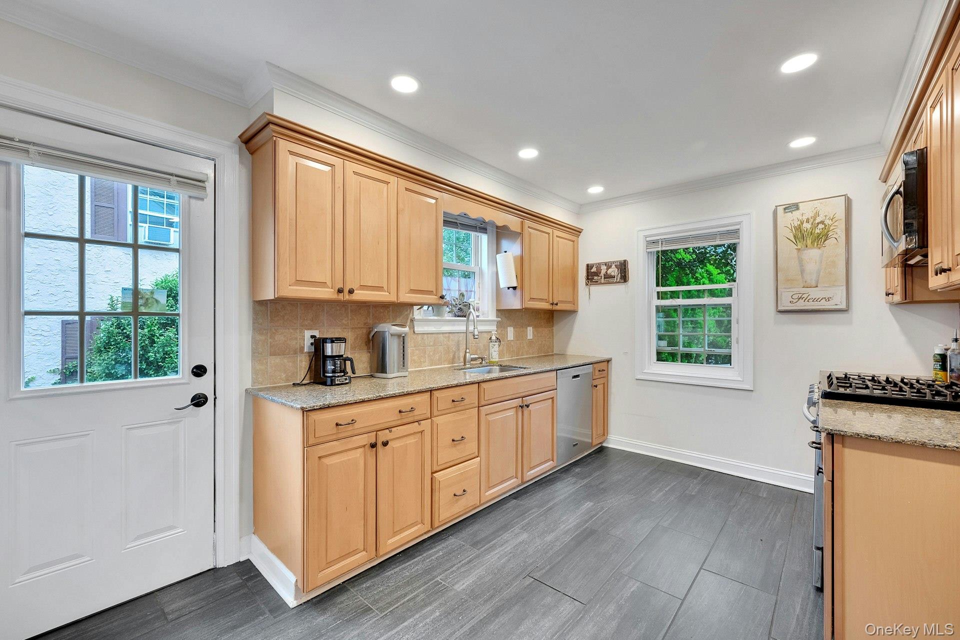 Photo 9 of this property