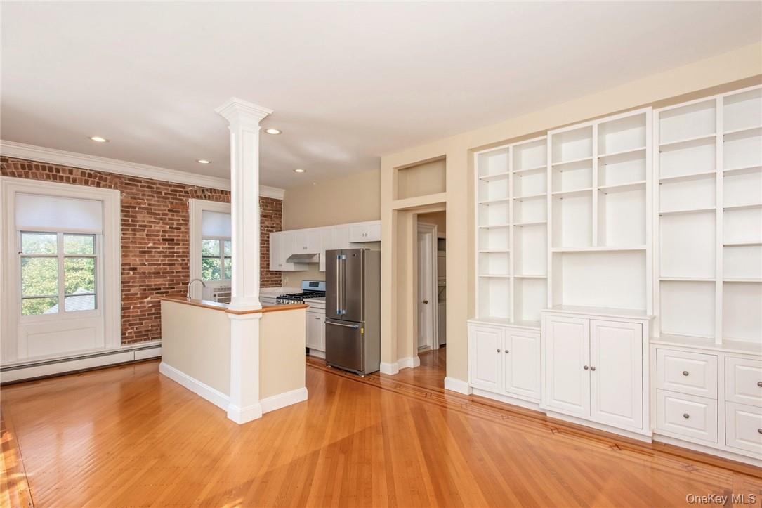 Photo 6 of this property