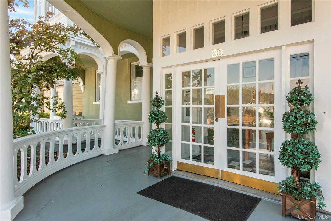 Photo 3 of this property
