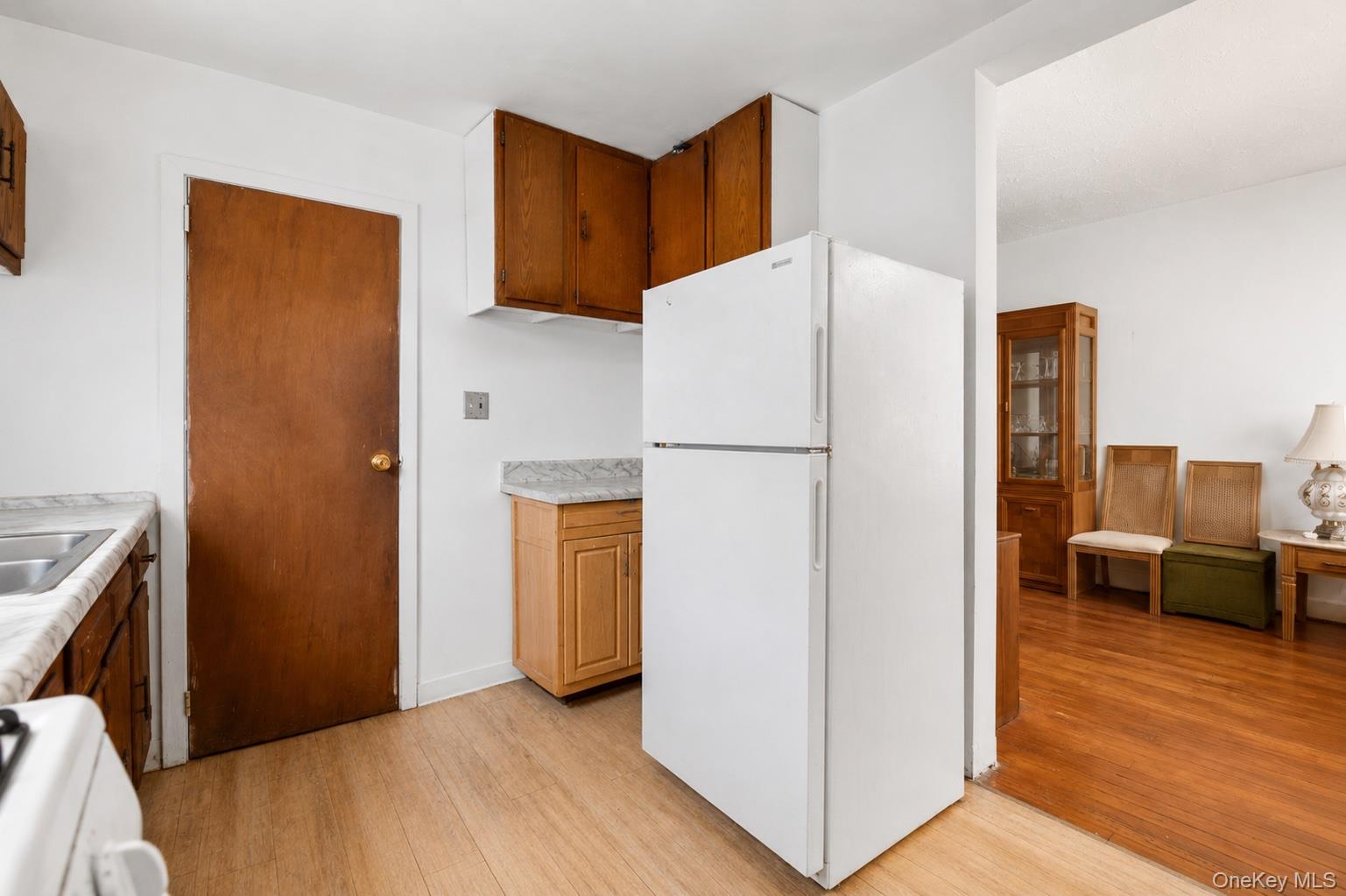 Photo 4 of this property