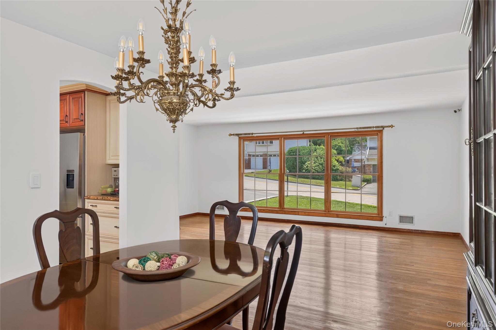 Photo 9 of this property