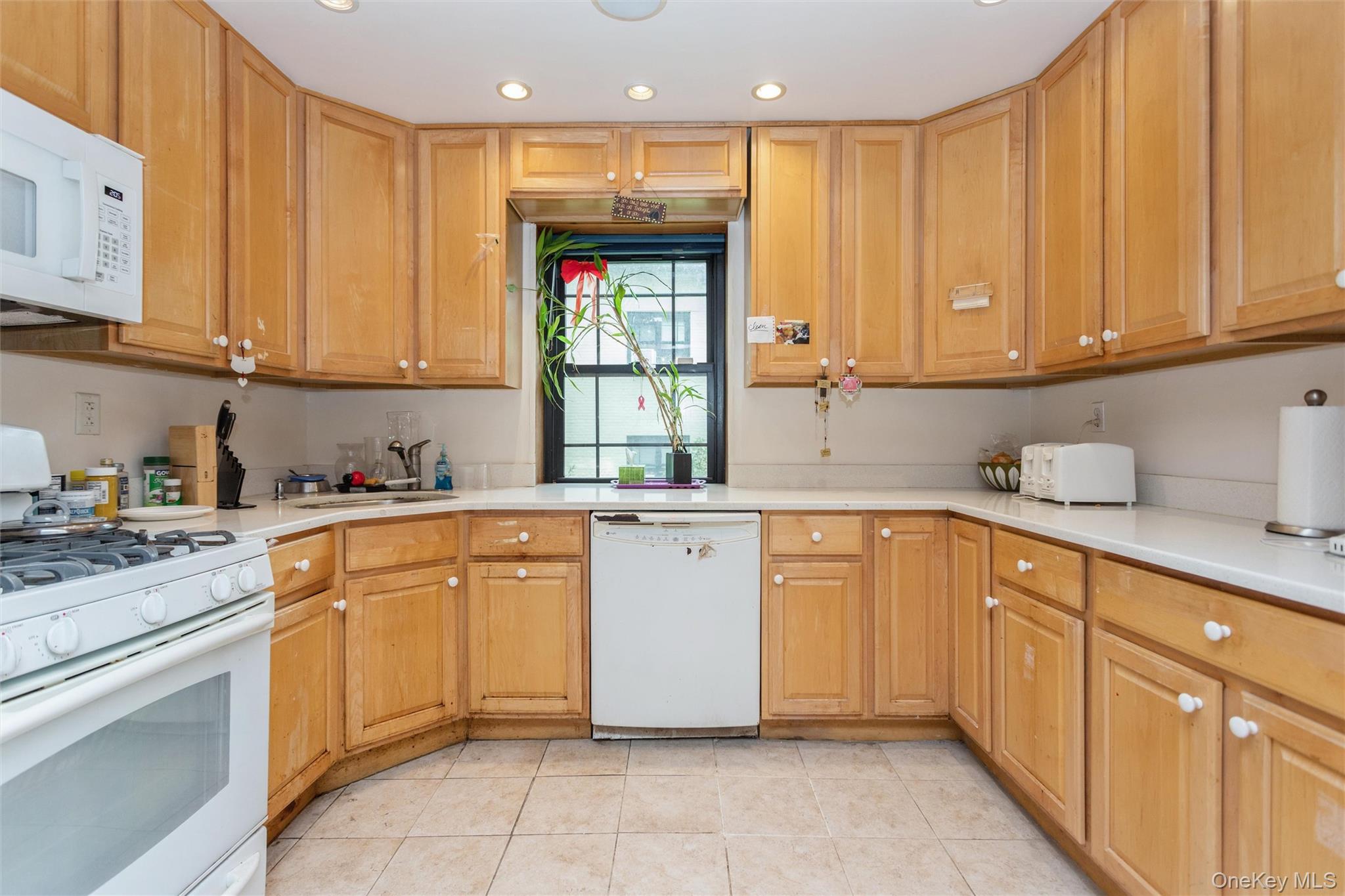 Photo 9 of this property