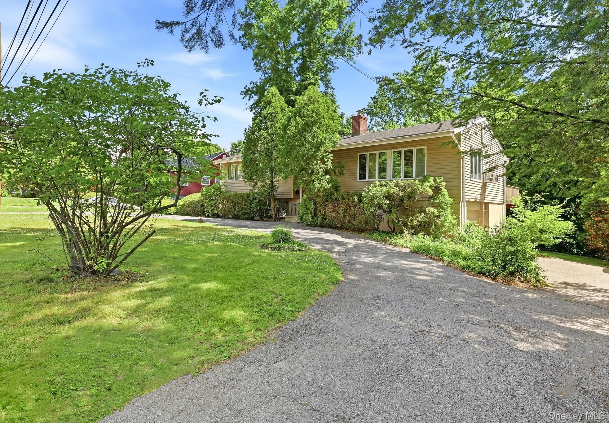 Photo 3 of this property