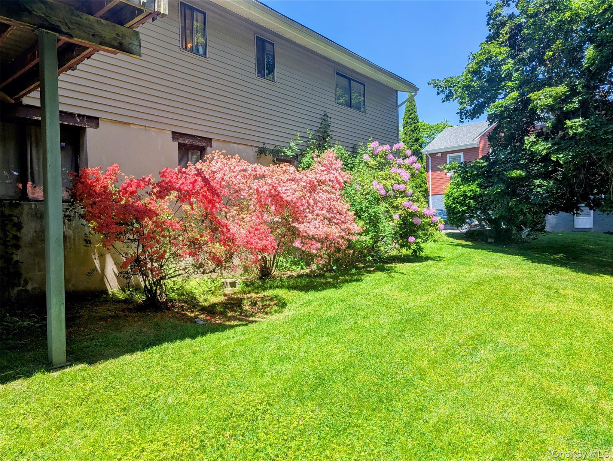 Photo 4 of this property