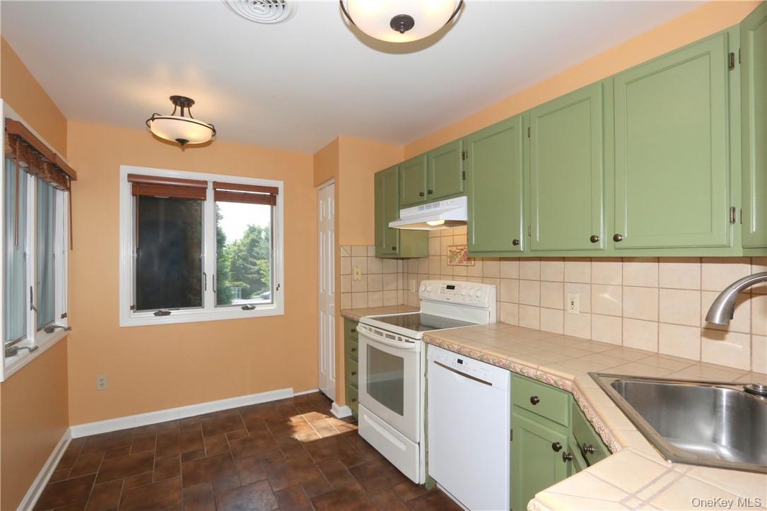 Photo 9 of this property