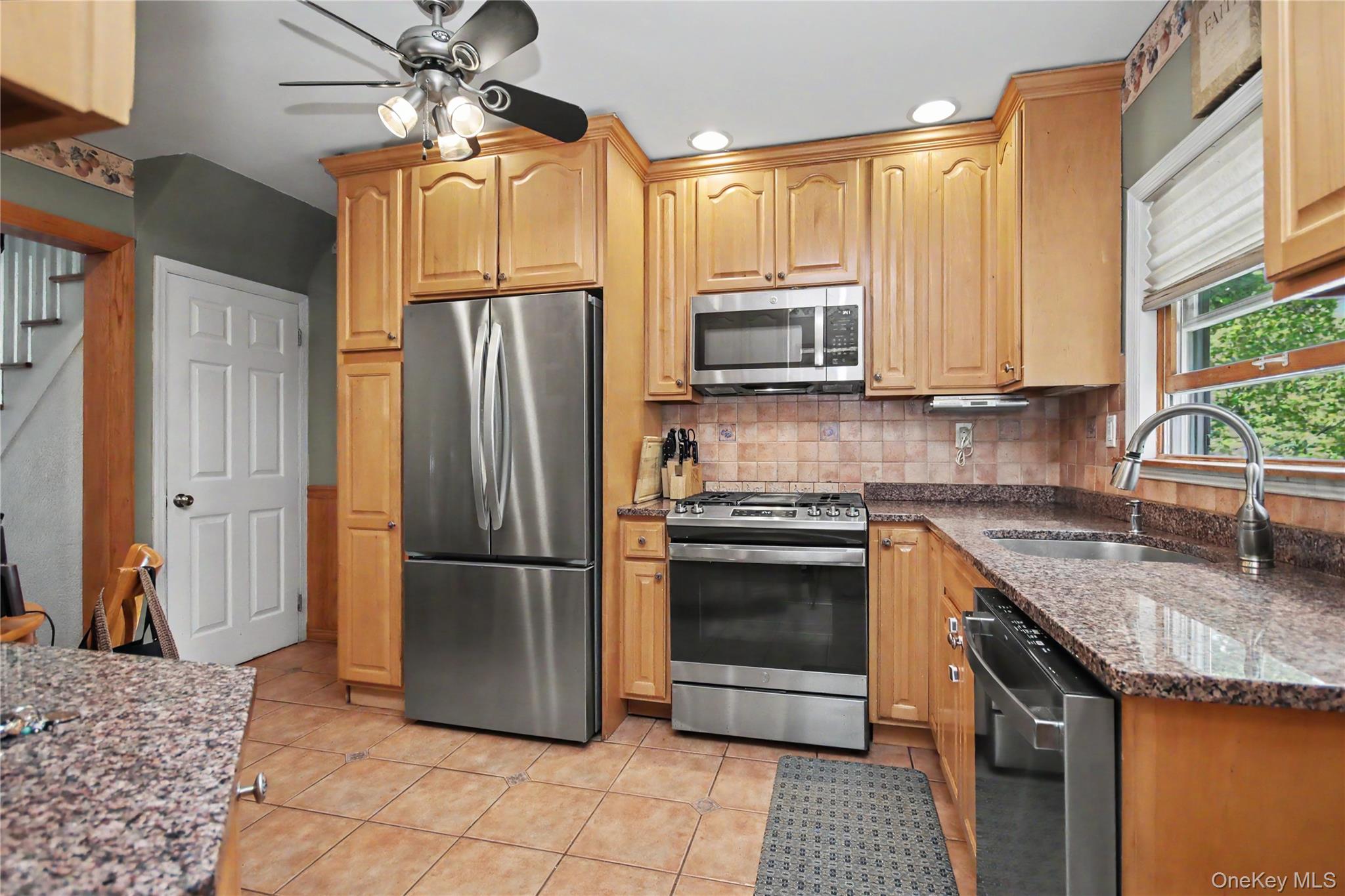 Photo 6 of this property
