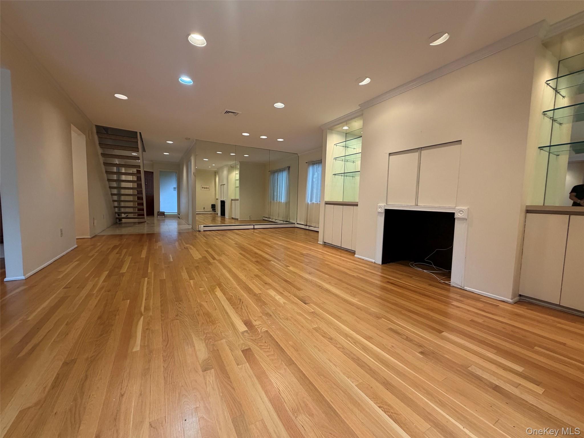 Photo 6 of this property