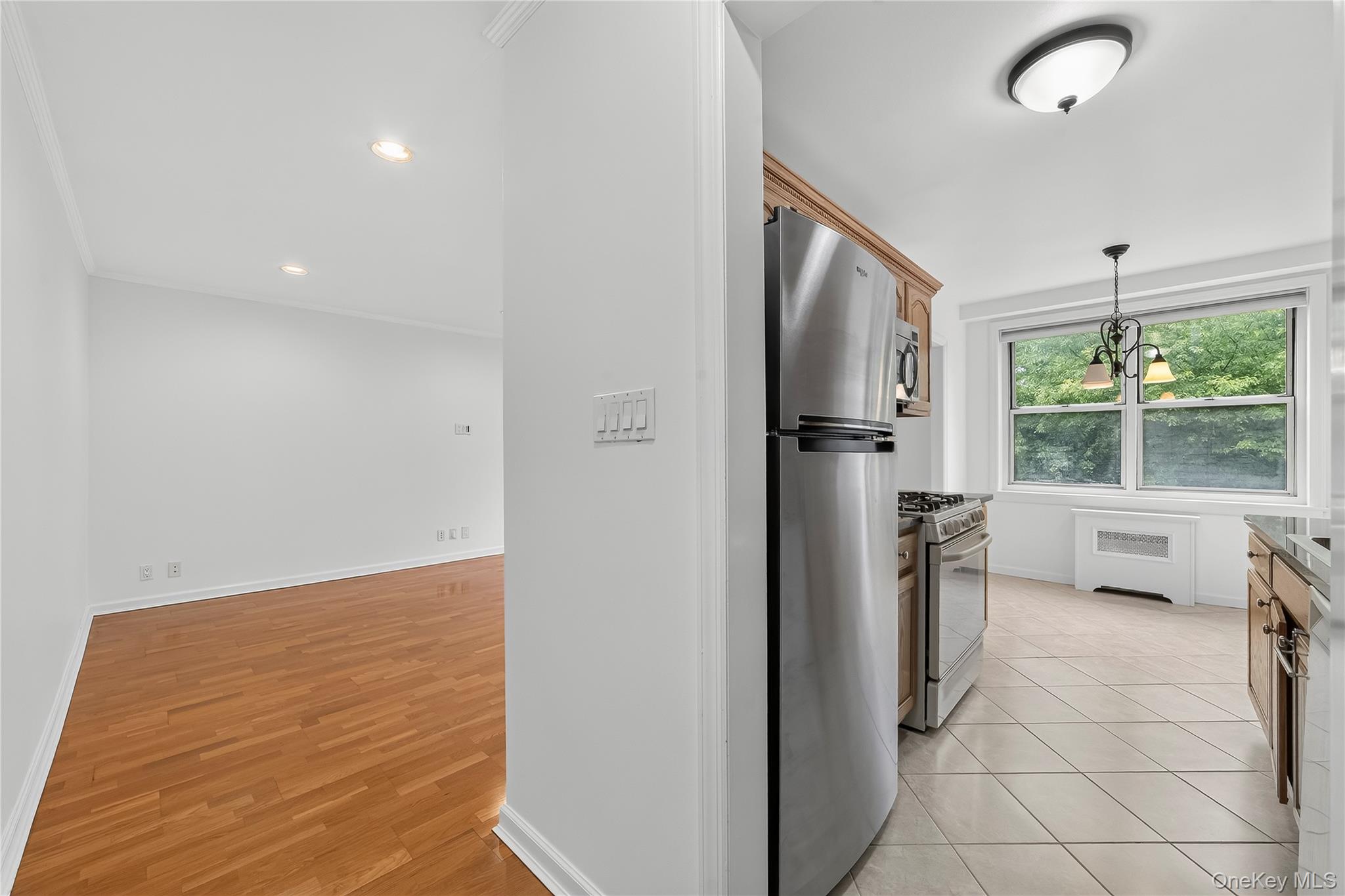 Photo 4 of this property