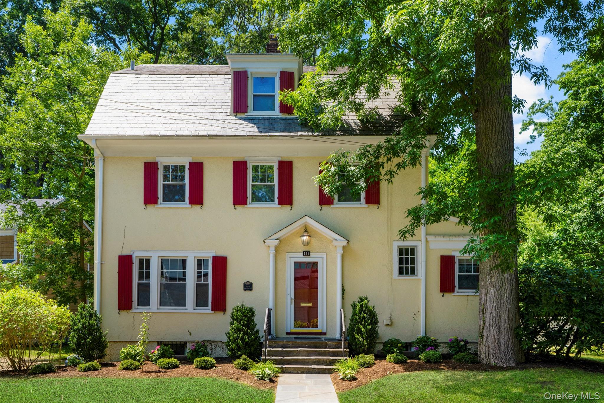 Welcome to this charming and beautifully maintained 6-bedroom, 4.5-bat...