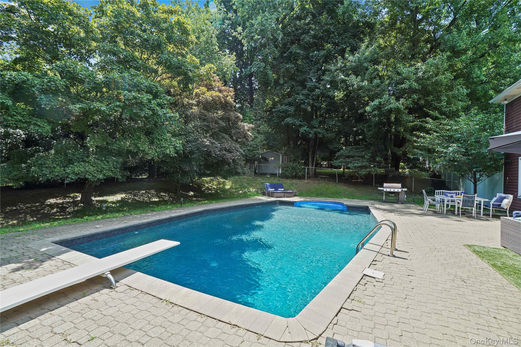 Photo 3 of this property