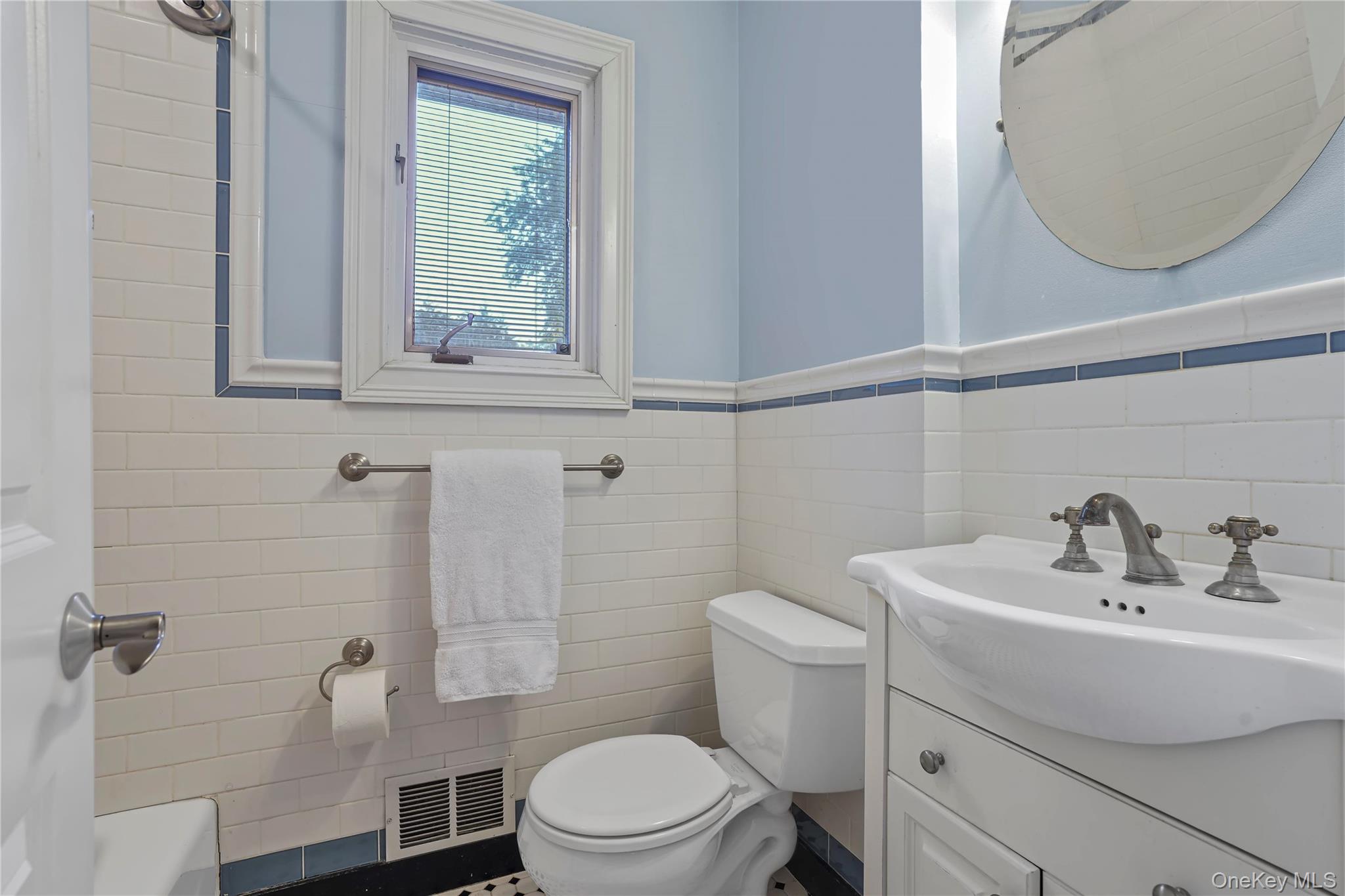 Photo 31 of this property