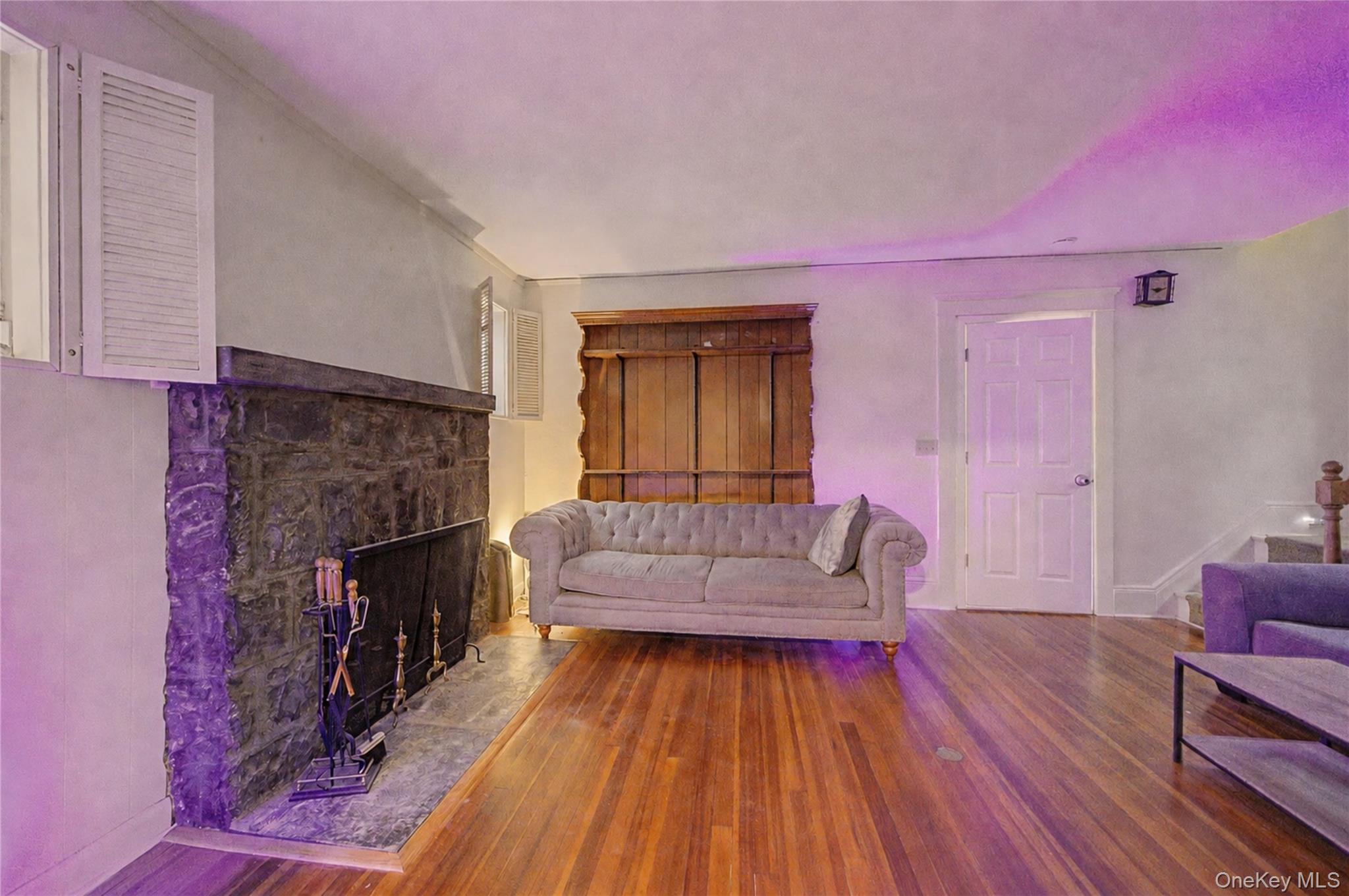 Photo 4 of this property