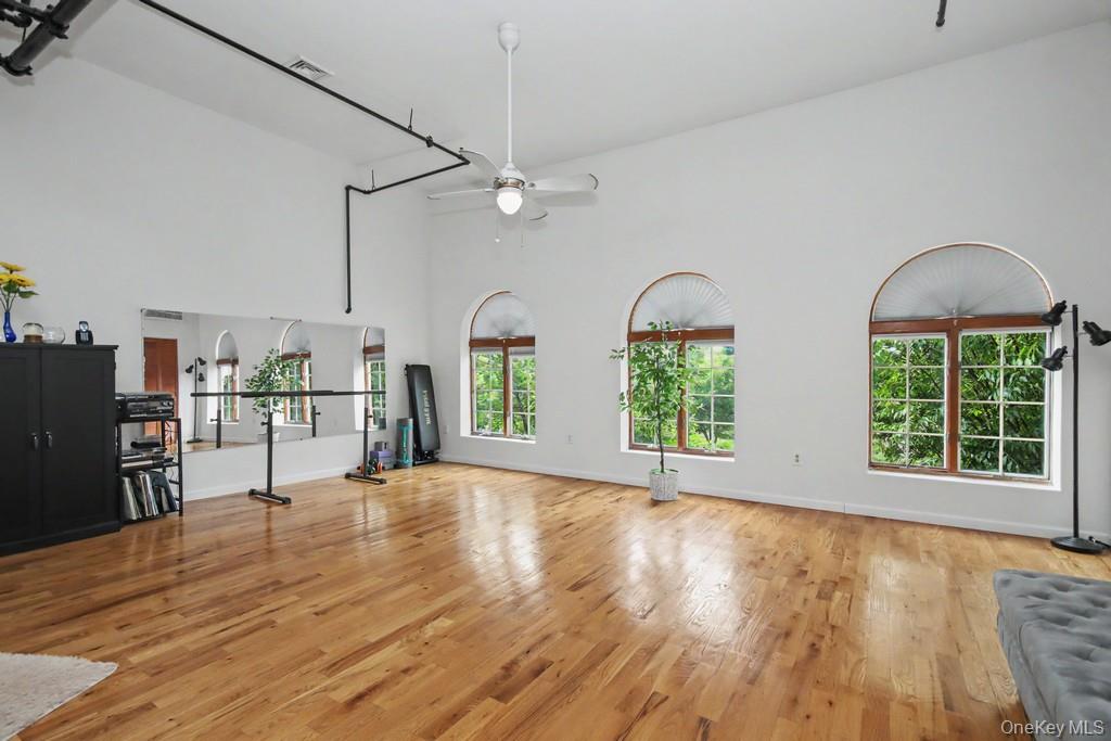 Photo 11 of this property