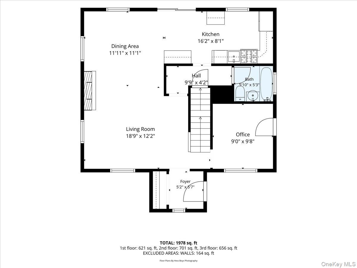 Photo 32 of this property
