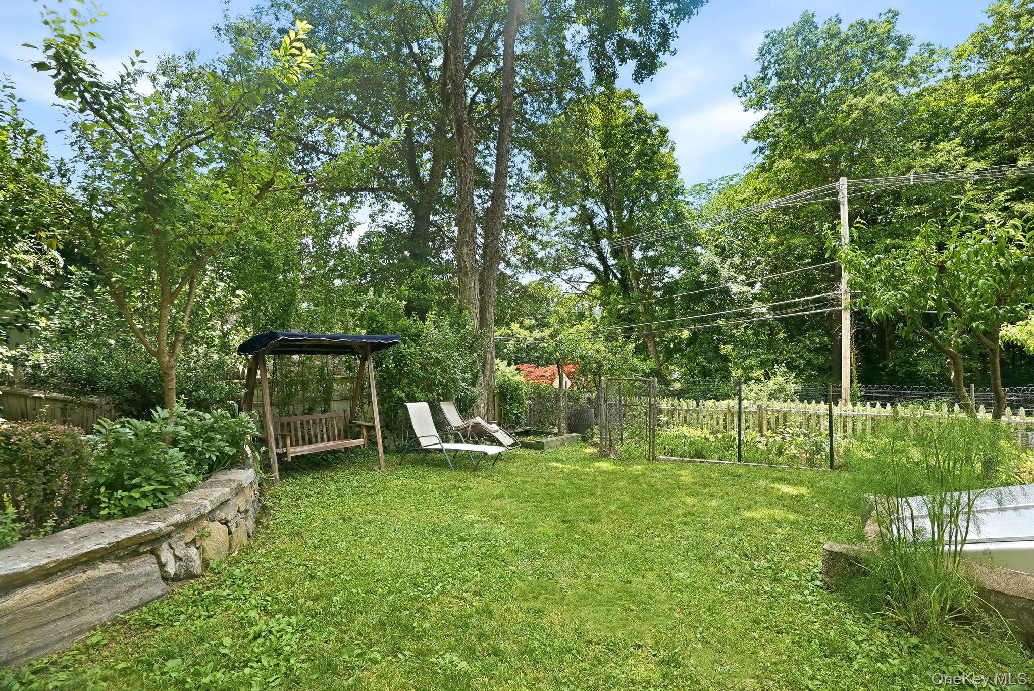 Photo 18 of this property