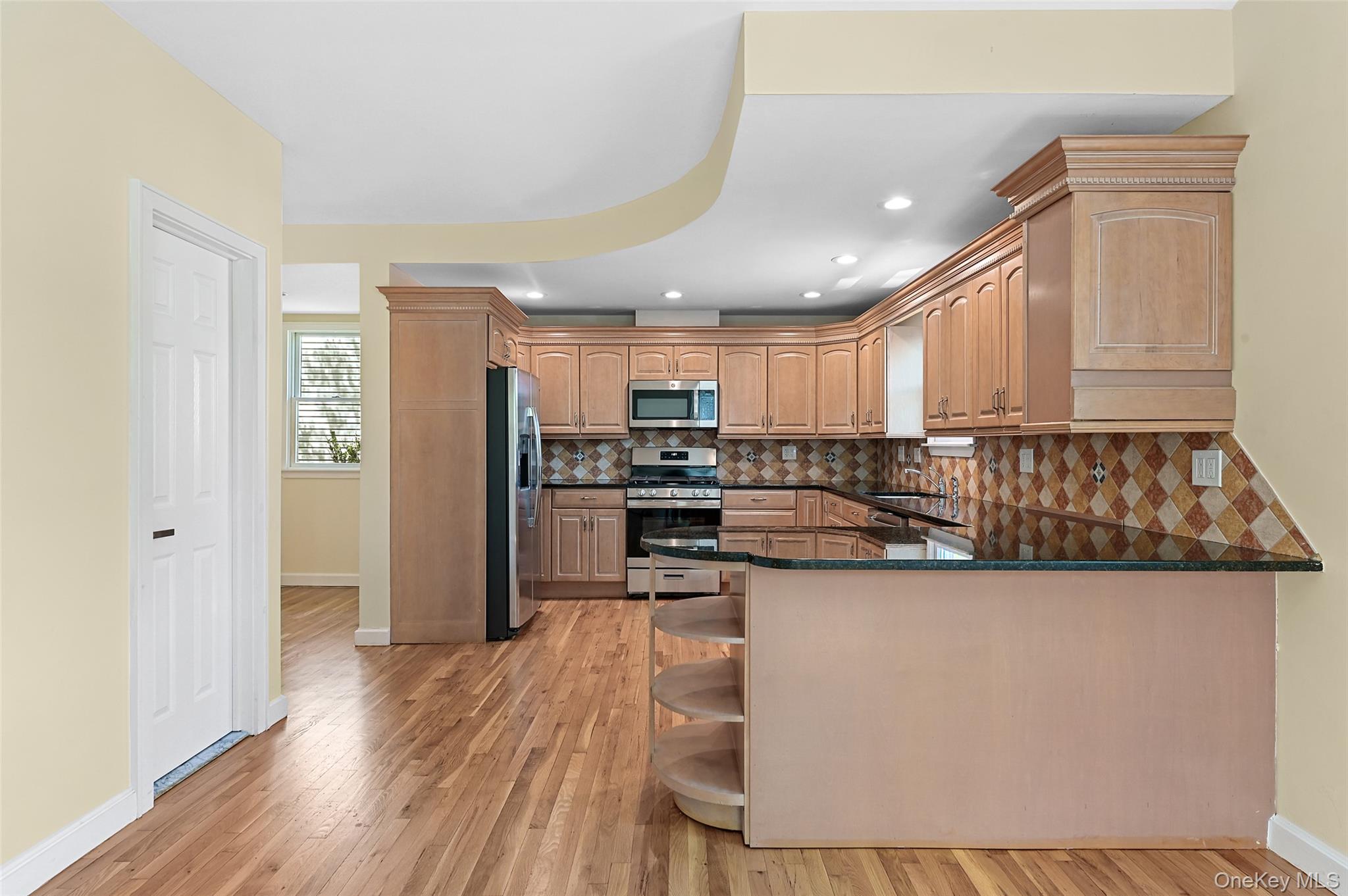 Photo 6 of this property