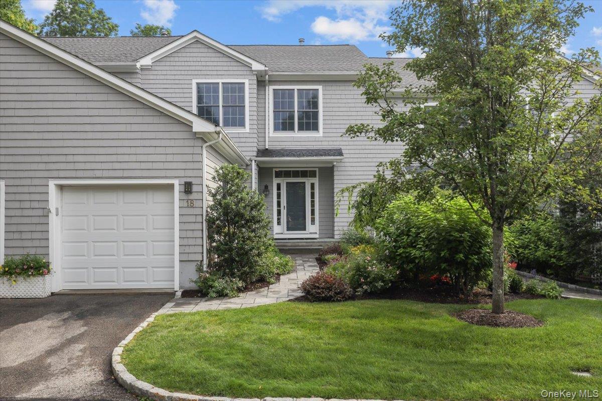 Enjoy carefree and resort-style living in the Pleasantville Country Cl...