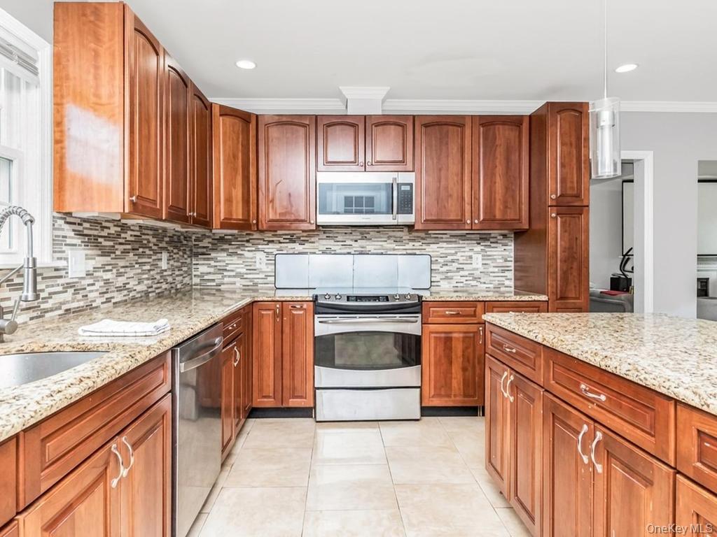 Photo 4 of this property