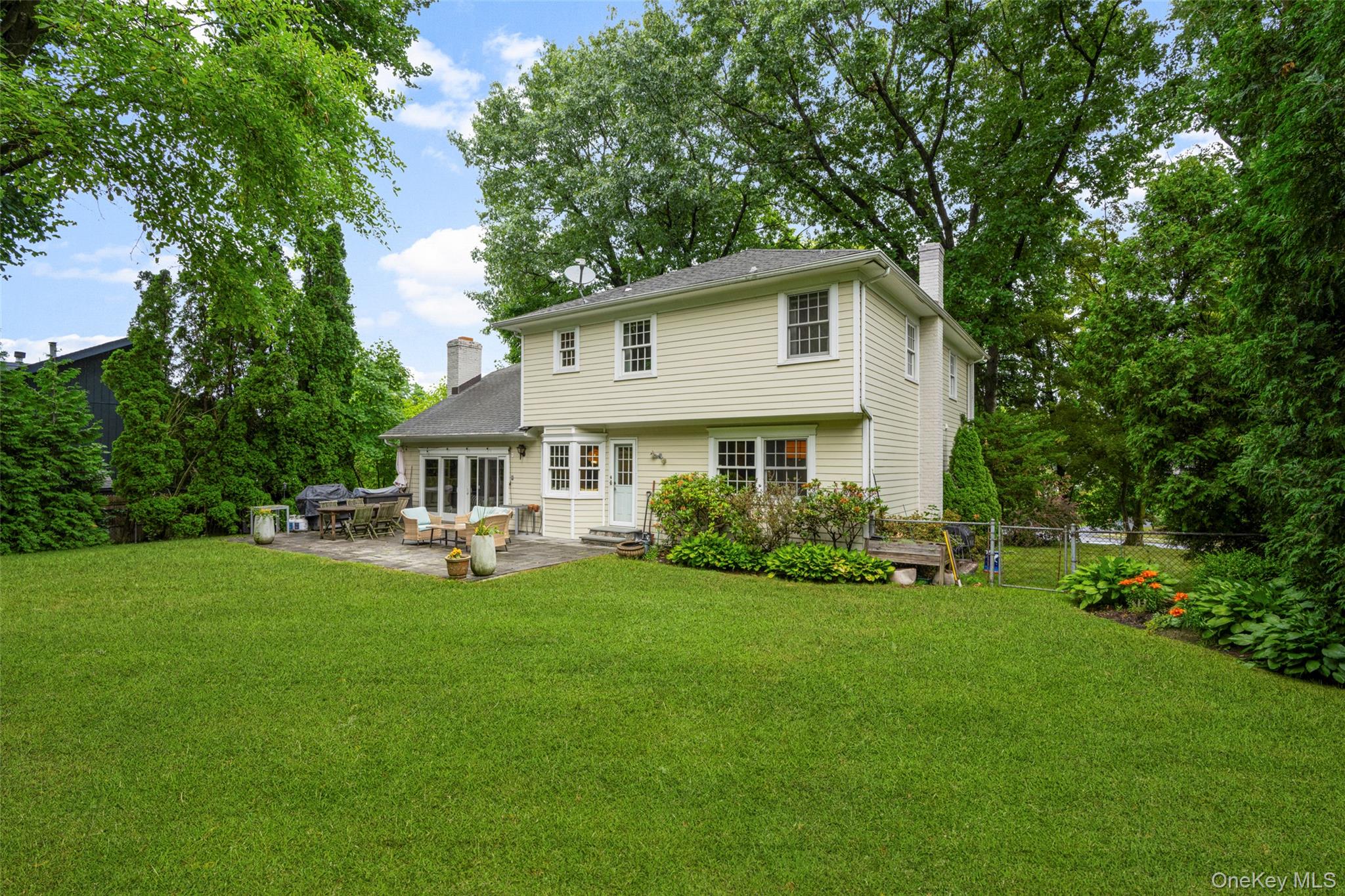 Photo 33 of this property
