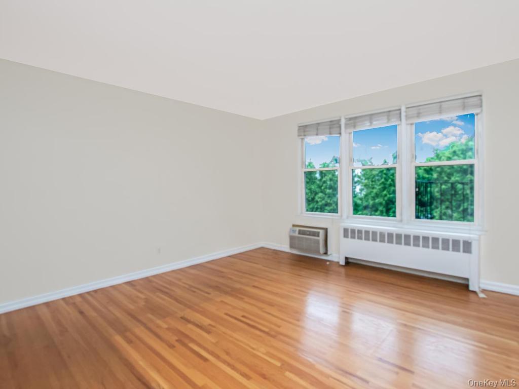 Photo 4 of this property