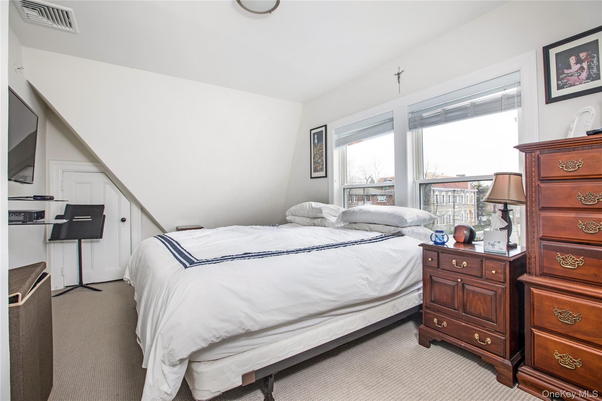 Photo 9 of this property