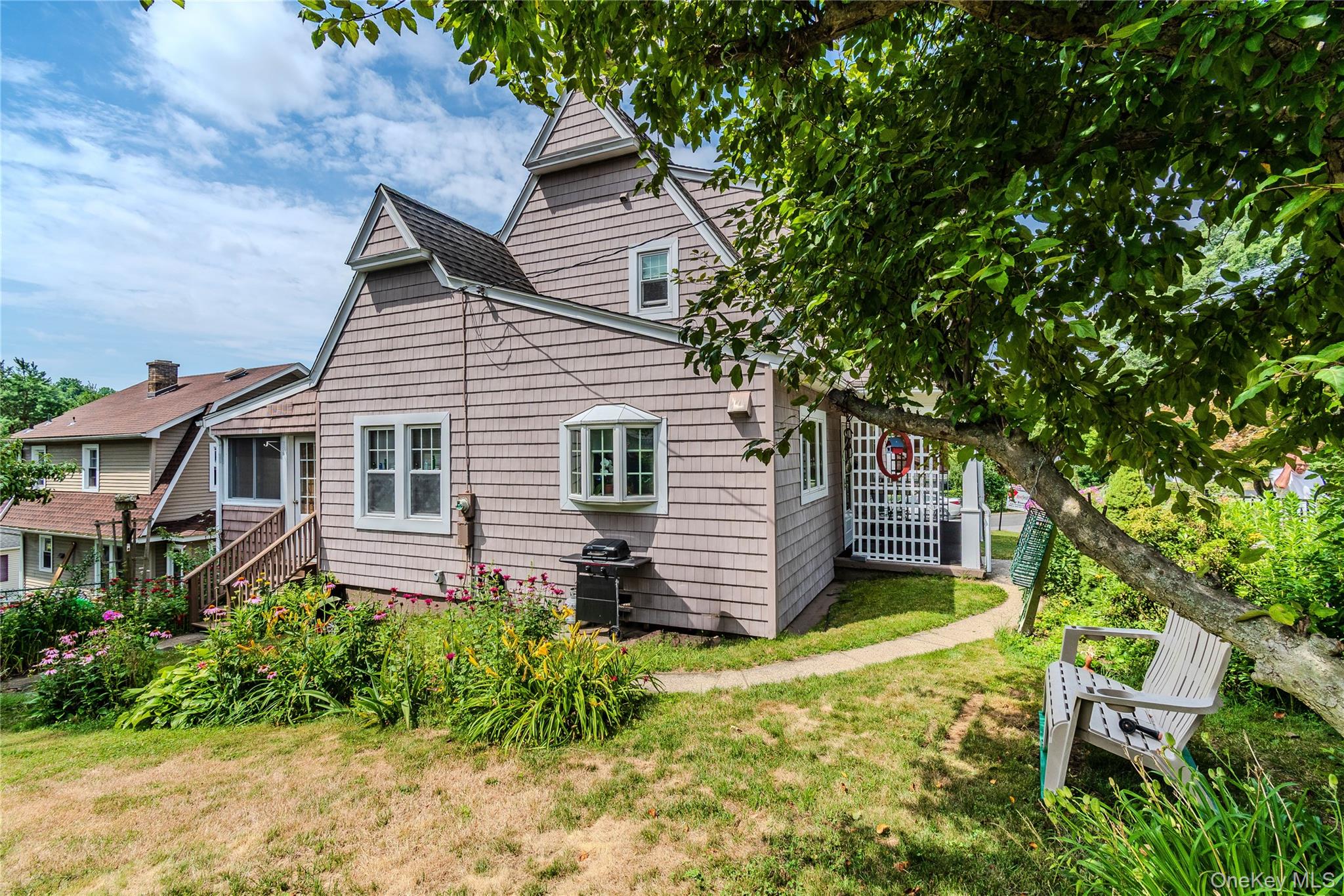 Photo 8 of this property