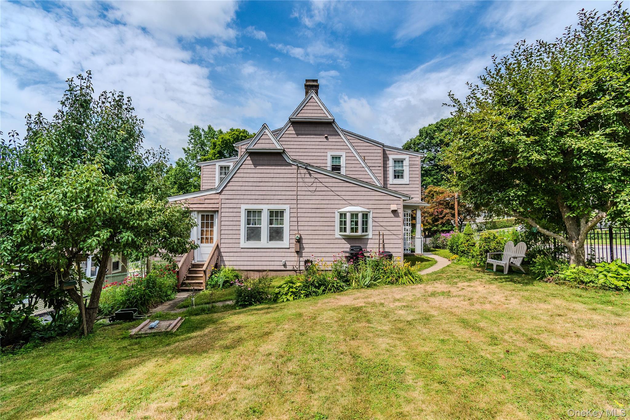 Photo 9 of this property